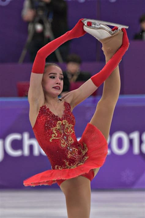 figure skating at the 2018 winter olympics – ladies' singles|Figure skating at the 2018 Winter Olympics .